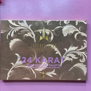 Jeffree Star 24 Karat skin frost pro palette🤍
